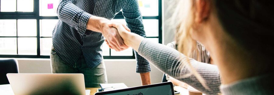 نظام كامل لشركات الشحن تتبع الشحنات – إدارة المخازن – نقاط التوزيع – فواتير النقل – ربط المندوبين بالنظام